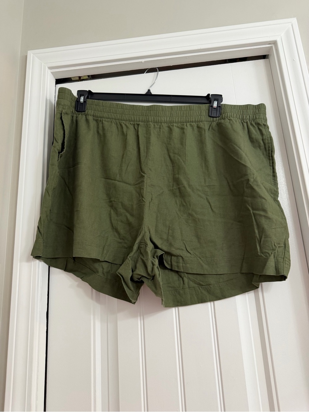Old Navy Olive Green Linen Elastic Waist Shorts